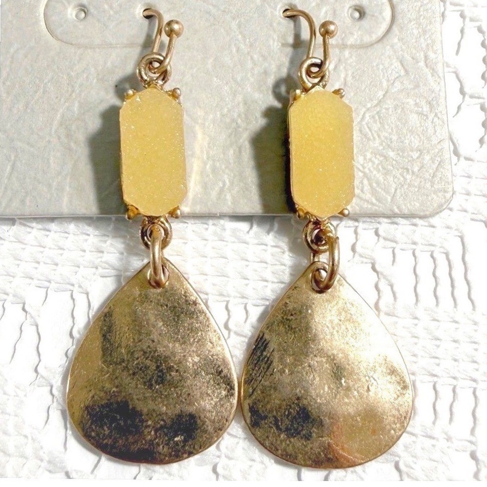Tipi Earrings Gold Tone Teardrop Druzy Stone Dangle Drop Pierced